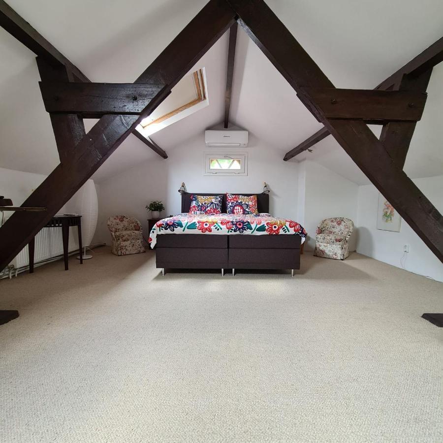 Miekes Boesj Bed & Breakfast Koningsbosch Eksteriør bilde
